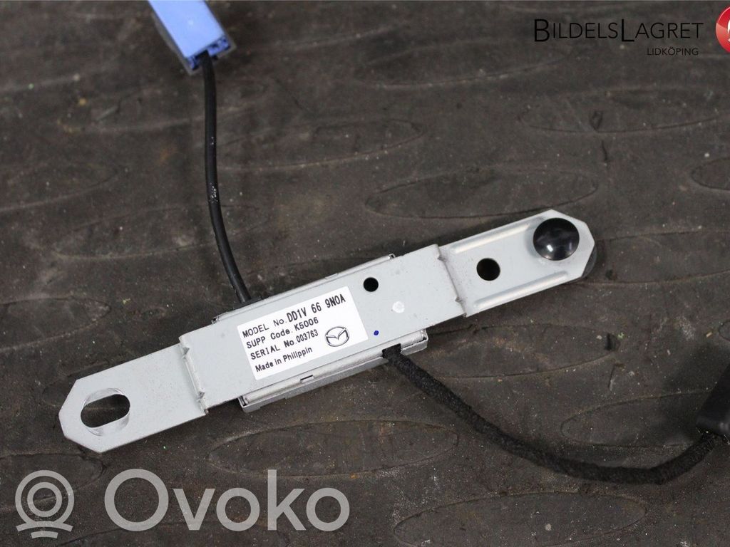 Mazda CX-3 Antenos stiprintuvas 