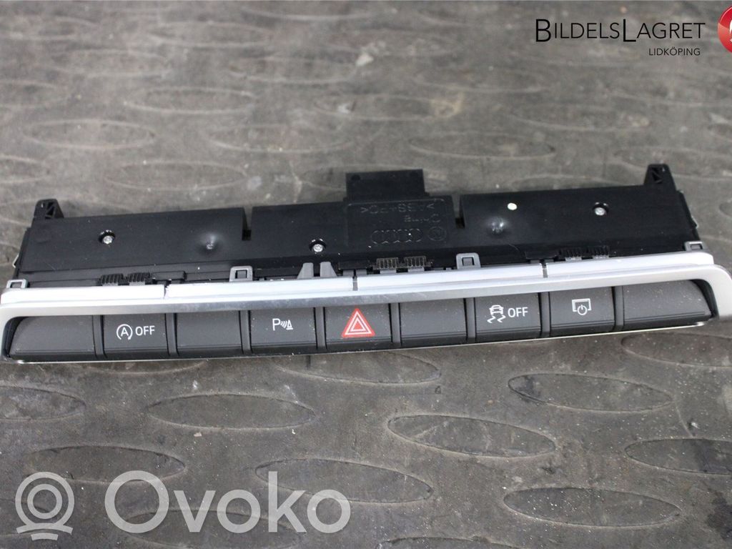 Audi Q2 - Botón interruptor de luz de peligro 