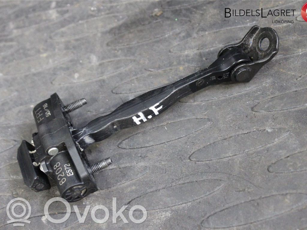 Opel Astra K Etuoven pidätin 