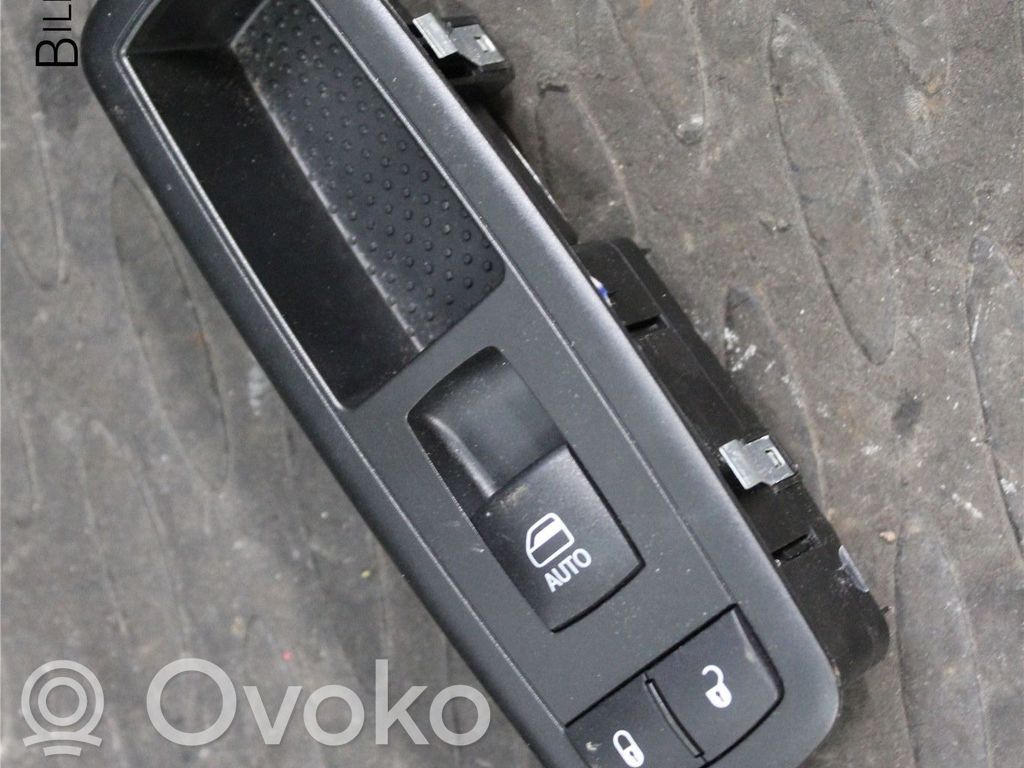 Dodge RAM Electric window control switch 