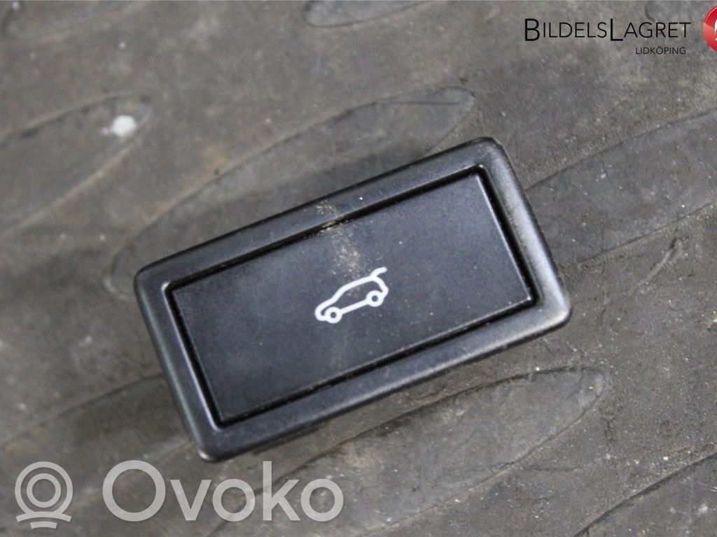 Volkswagen Touareg II Buton deschidere portbagaj 