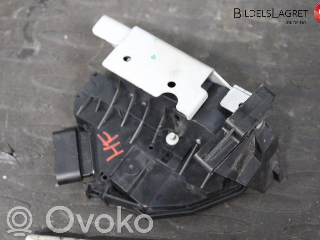 Ford Transit -  Tourneo Connect Front door lock 