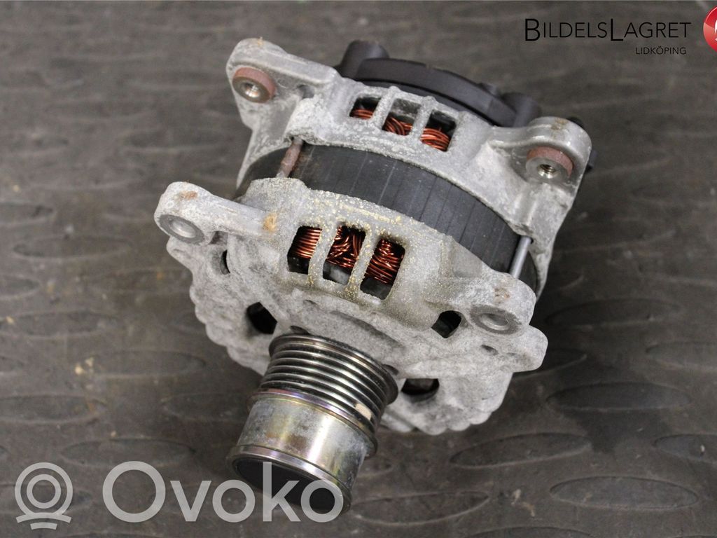 Volkswagen Golf VII Alternator 