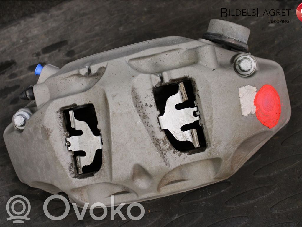Audi A6 S6 C8 4K Zacisk hamulcowy przedni 