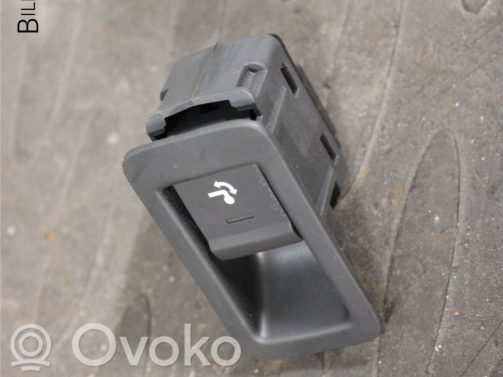 Audi A6 S6 C8 4K Comutator bară tractare retractabilă 