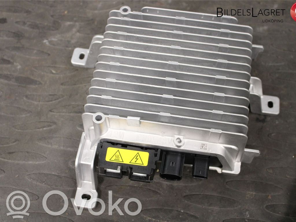 Audi A3 8Y Inversor/convertidor de voltaje 