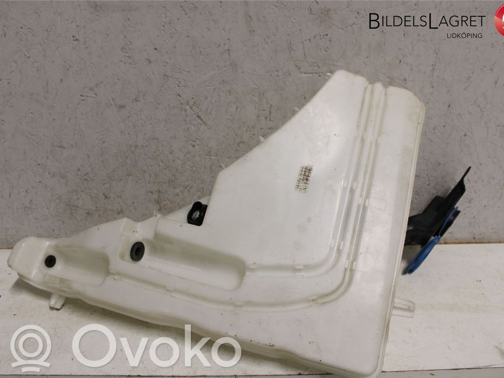 Audi Q7 4M Zbiornik płynu do spryskiwaczy szyby przedniej / czołowej 