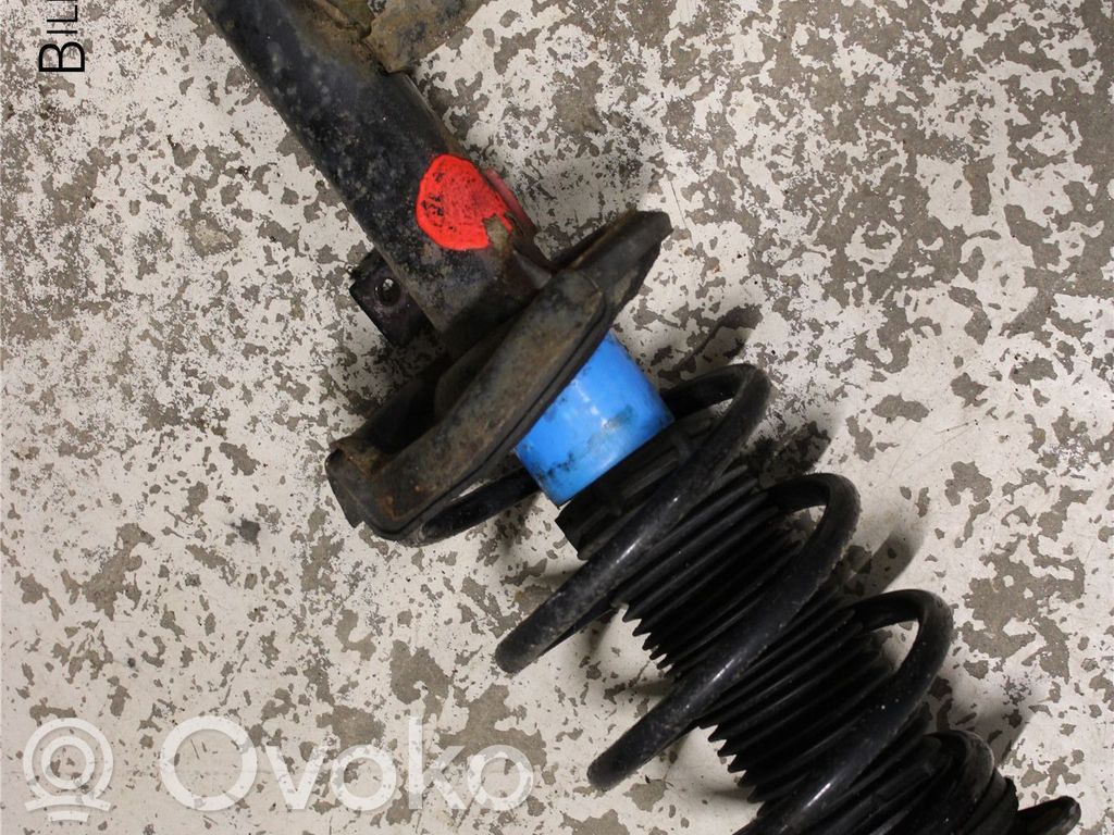Ford Focus Amortyzator osi przedniej ze sprężyną 