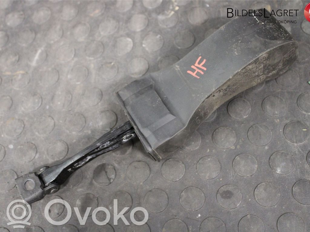 Skoda Karoq Etuoven pidätin 