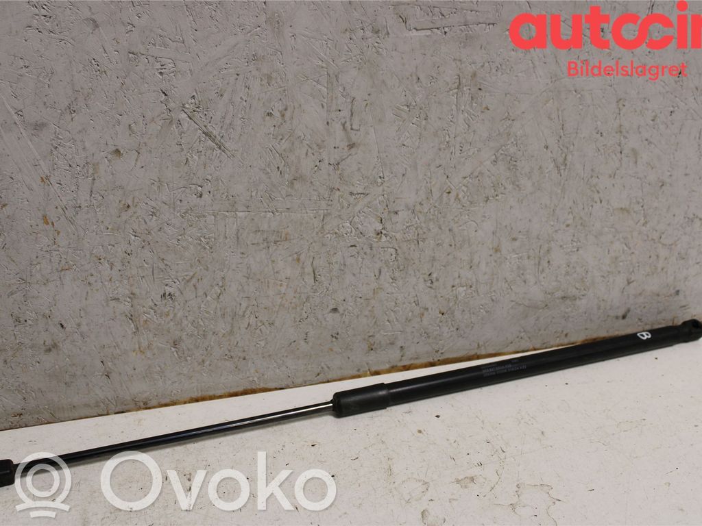 Seat Leon IV Tailgate strut 