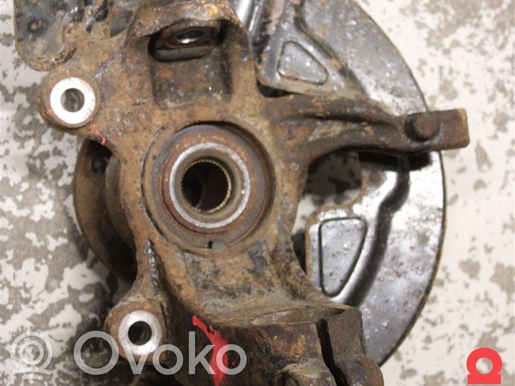 Volvo V70 Mangueta de dirección de rueda delantera 
