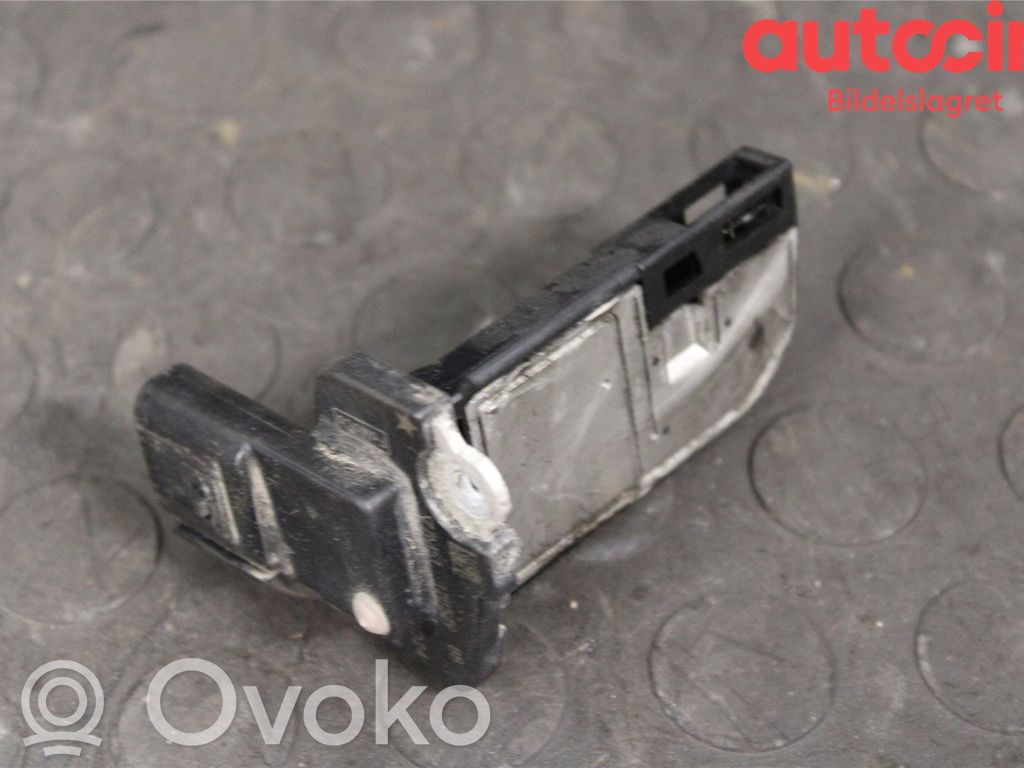 Volvo C30 Przepływomierz masowy powietrza MAF 