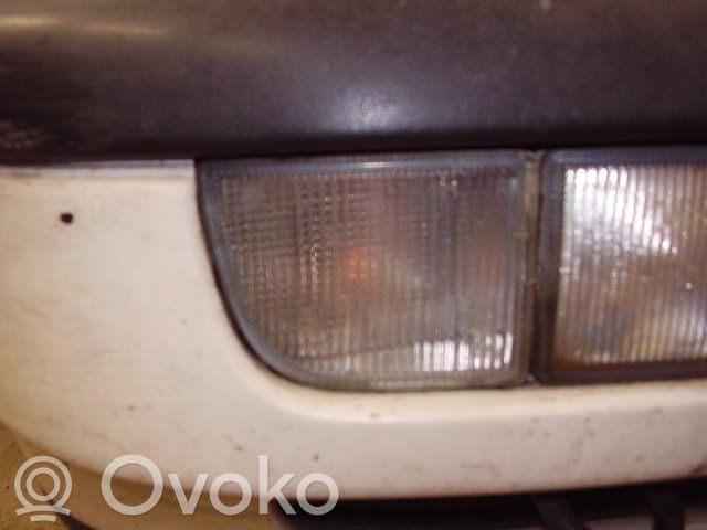 Volkswagen PASSAT B4 Front indicator light 