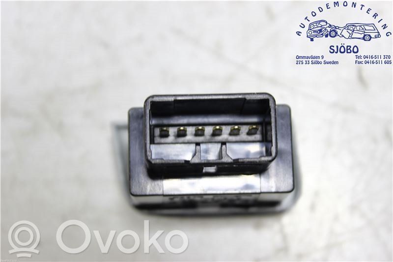Panel lighting control switch   11119201