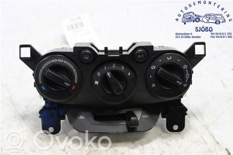 Mazda 2 Climate control unit 