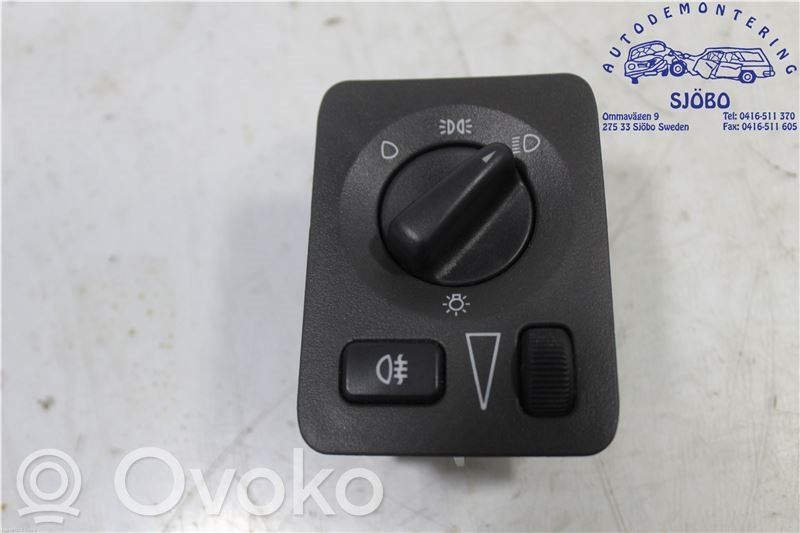 Light switch   65651,4616124,758173