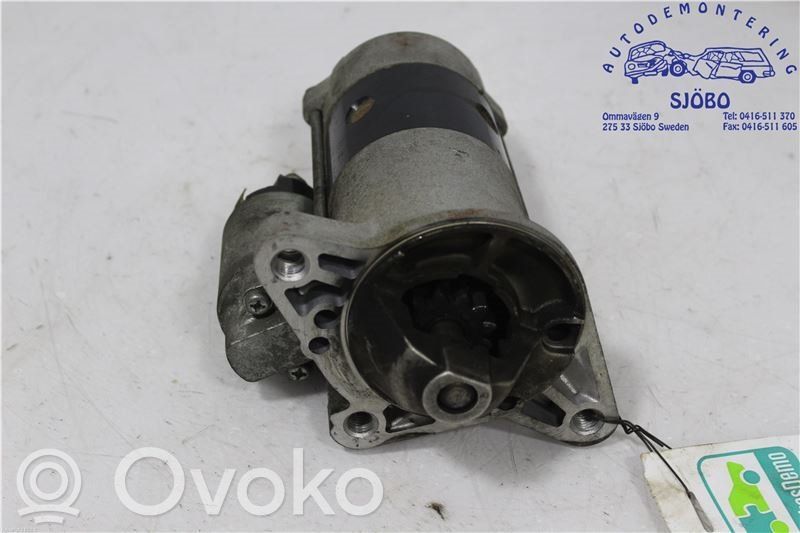 Starter motor   RF5C18400