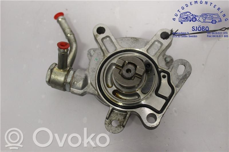 Mazda 2 Bomba de vacío 
