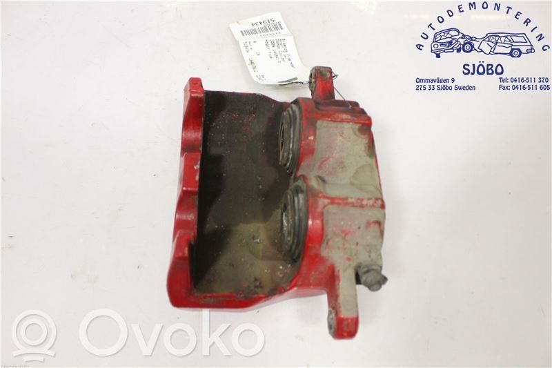 Etujarrusatula   68032698AA,K247185C5,K247185C5