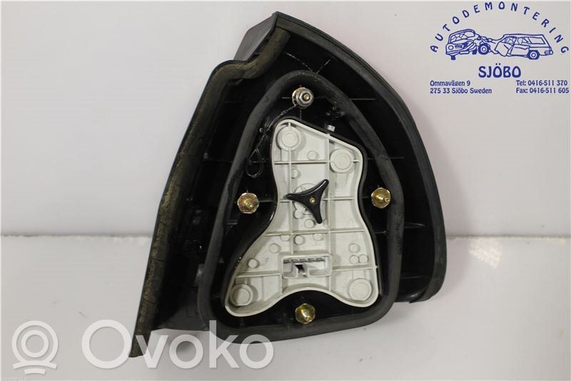 Mitsubishi Carisma Takavalot 
