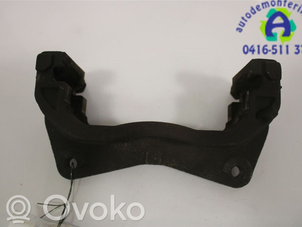 Subaru Outback (BS) Etujarrun jarrusatulan kannatin 