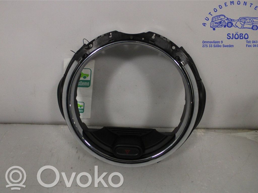 Mini One - Cooper F56 F55 Konsola środkowa / Radio / GPS 