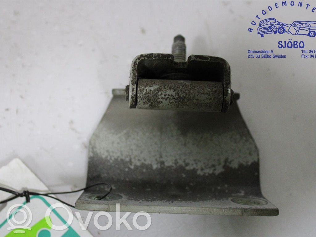 Peugeot 307 Tailgate/trunk/boot hinge 