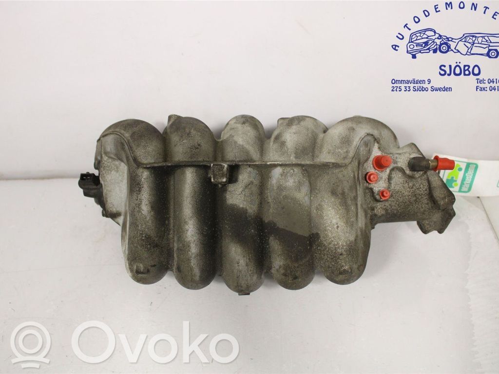Volvo S60 Colector de admisión 