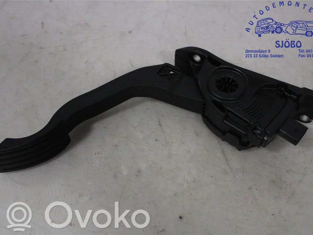 Akceleratoriaus pedalas   1872196,F1DC9F836AA,F1DC9F836AA