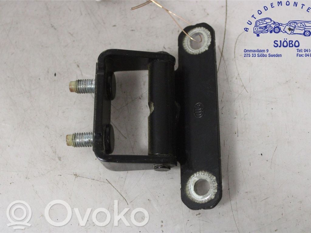KIA Soul Tailgate/trunk/boot hinge 