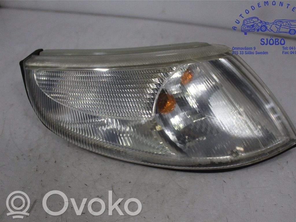 Front indicator light