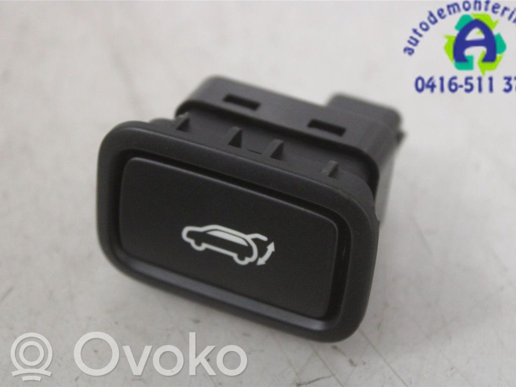 KIA Xceed Botón interruptor de maletero abierto 