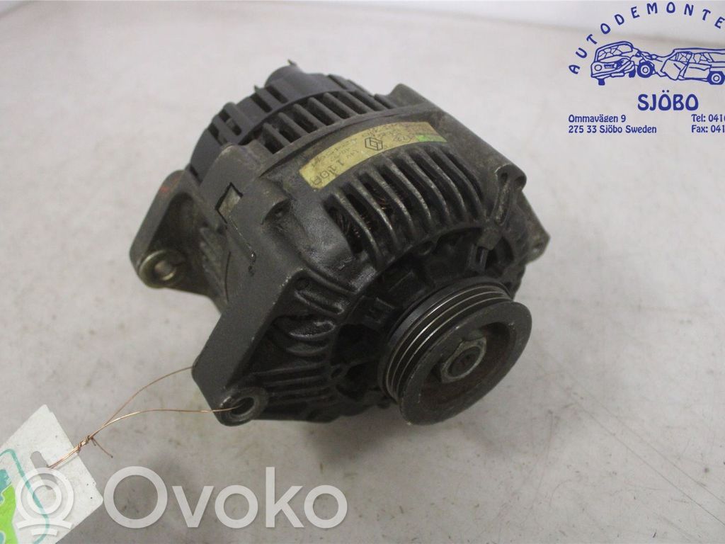 Renault Megane I Generator/alternator 