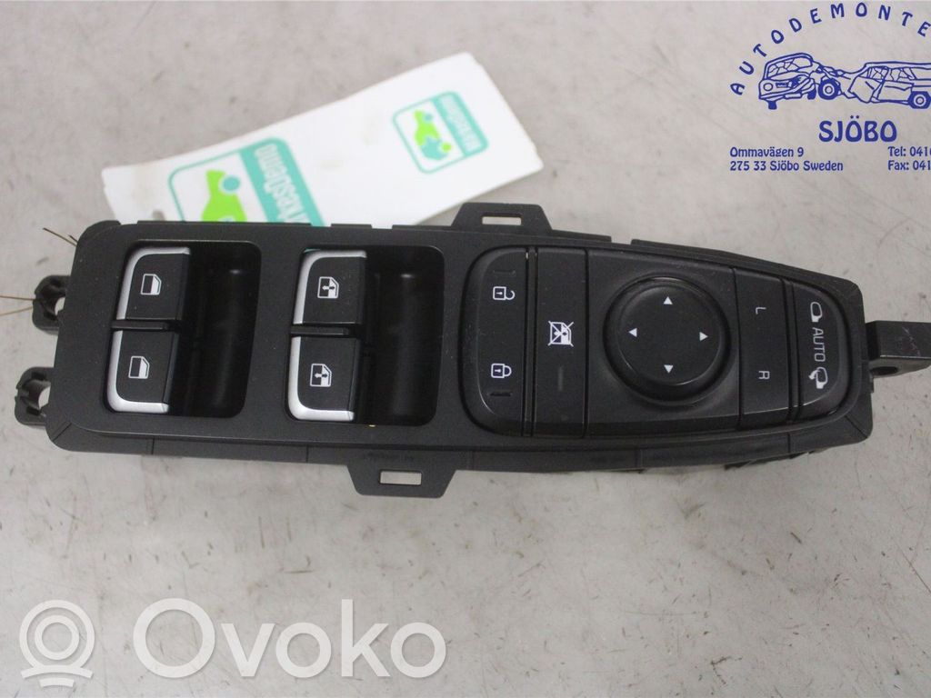 KIA Stinger Electric window control switch 