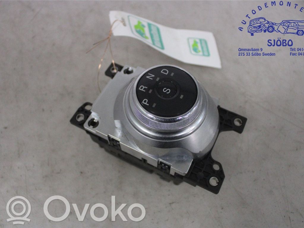 Gear shift switch/knob   2395352,KT4P7P155CF,KT4P7P155CF