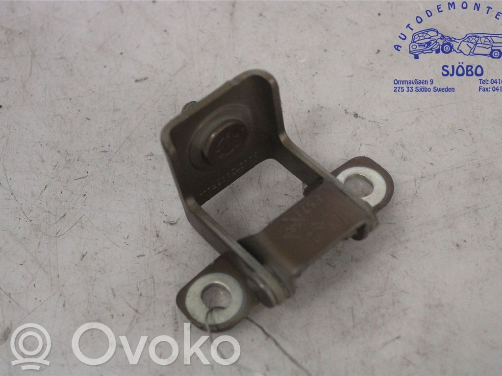Renault Clio IV Tailgate/trunk/boot hinge 