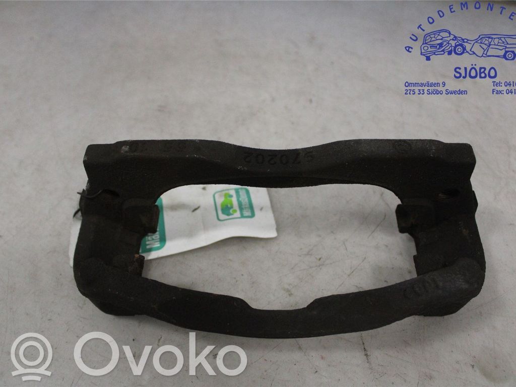 Iveco Daily 6th gen Etujarrun jarrusatulan kannatin 