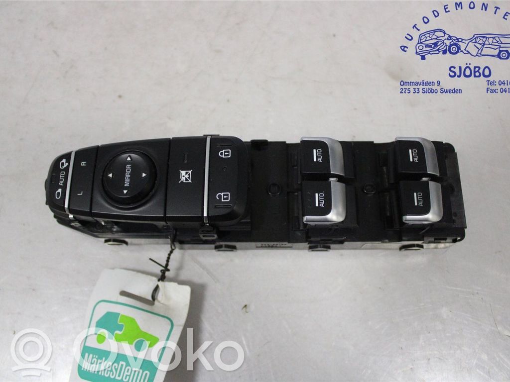 KIA Optima Electric window control switch 