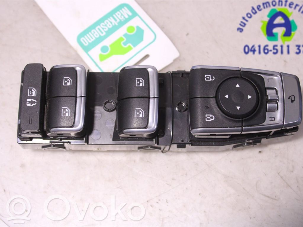 KIA Sorento IV Electric window control switch 