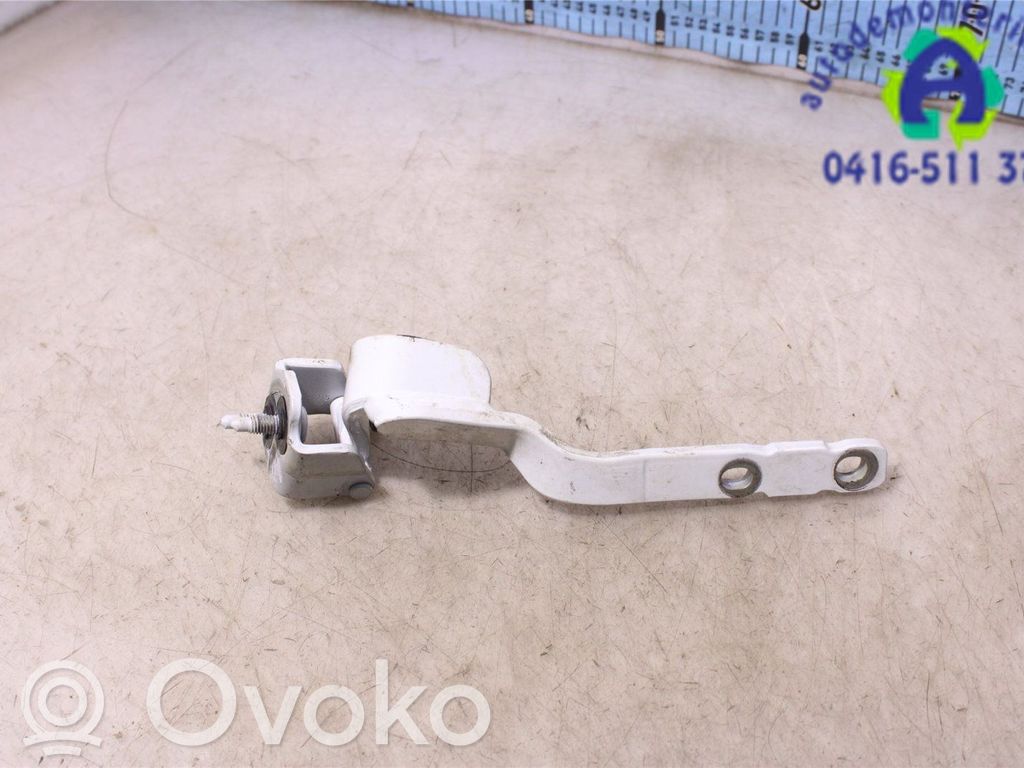 Audi A1 Tailgate/trunk/boot hinge 