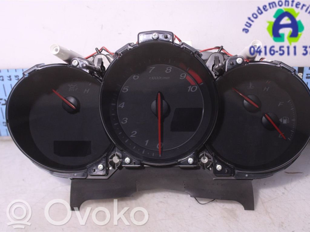 Mazda RX8 Speedometer (instrument cluster) 
