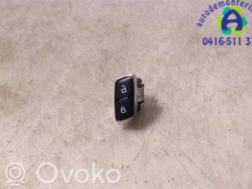 Ford Kuga II Central locking switch button 
