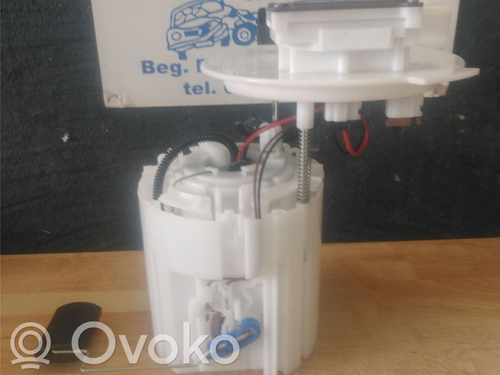 Bomba interna de combustible   31120G4700
