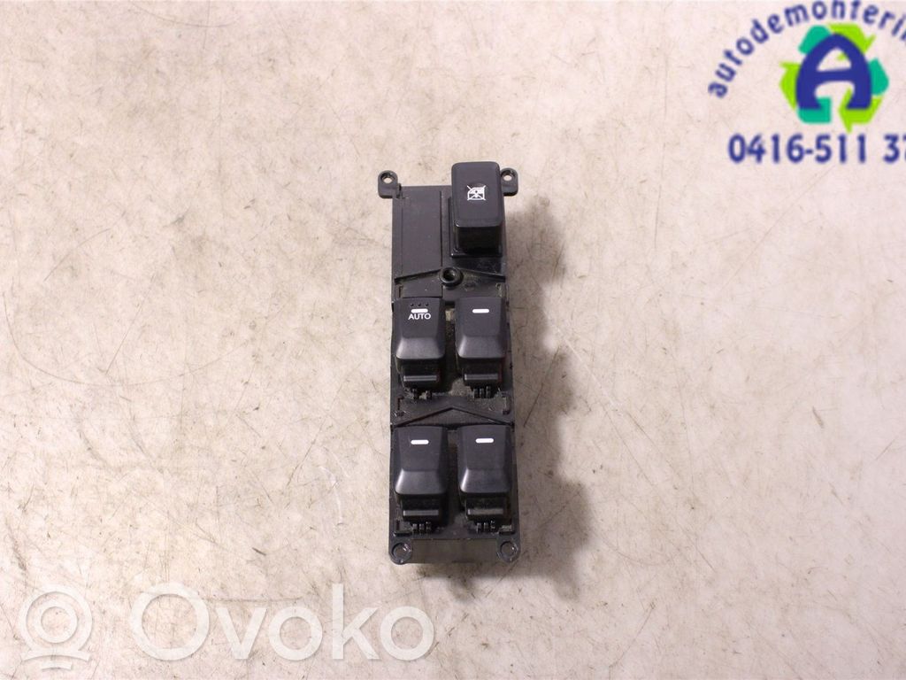 KIA Rio Electric window control switch 