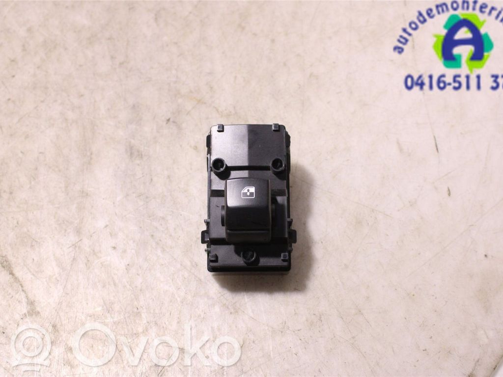 Electric window control switch   93581J7050,93575J7000,93575J7000