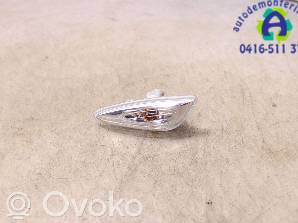 KIA Ceed Front fender indicator light 