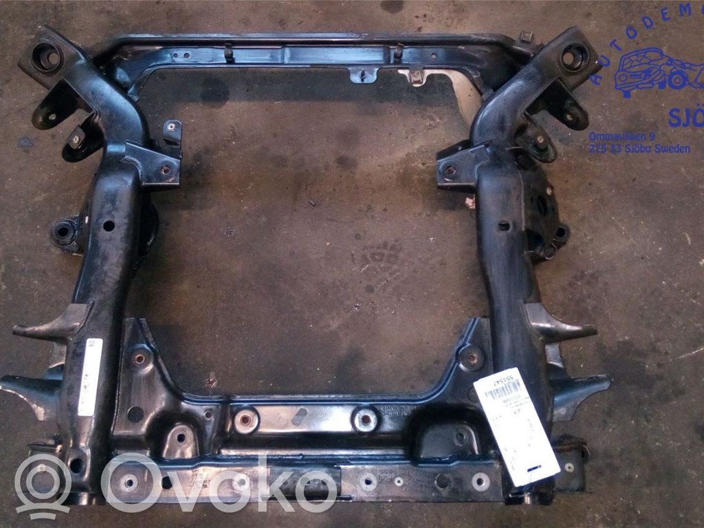 BMW X1 E84 Front subframe 