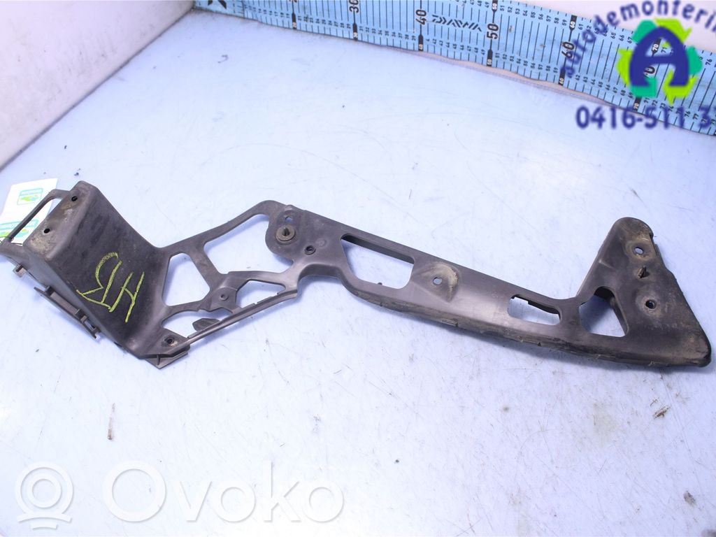 Ford Mondeo MK IV Takapuskurin kannake 