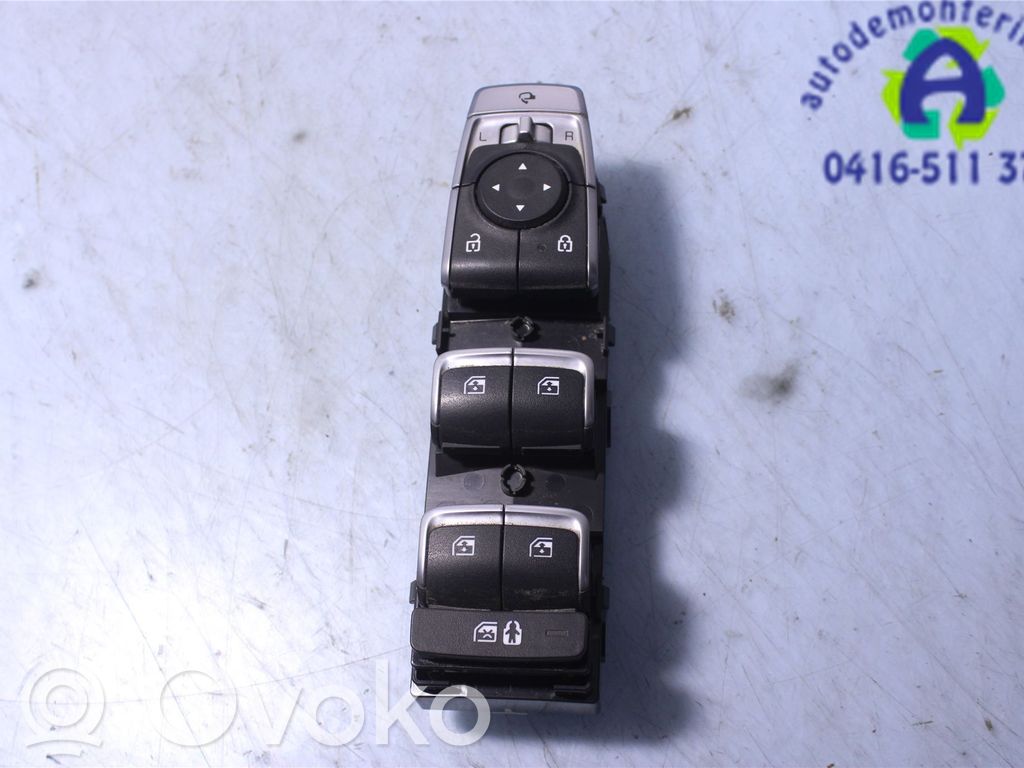 KIA Sorento IV Electric window control switch 