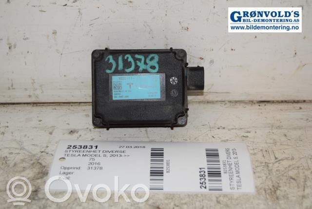 Autres unités de commande / modules   102014700B,102014700B